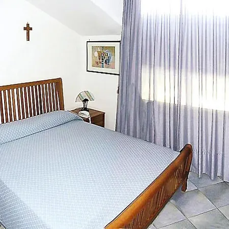 Fontana Barone, Holiday home Cefalu