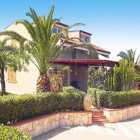 Holiday home Fontana Barone, Cefalu