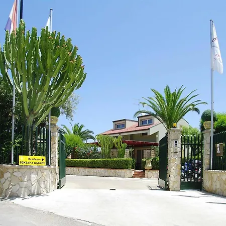 Fontana Barone, Cefalu