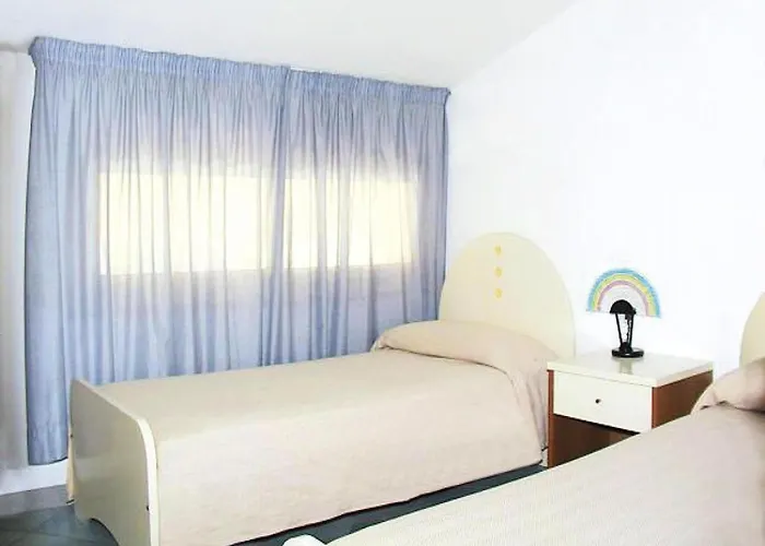 Fontana Barone, تْشيفالو